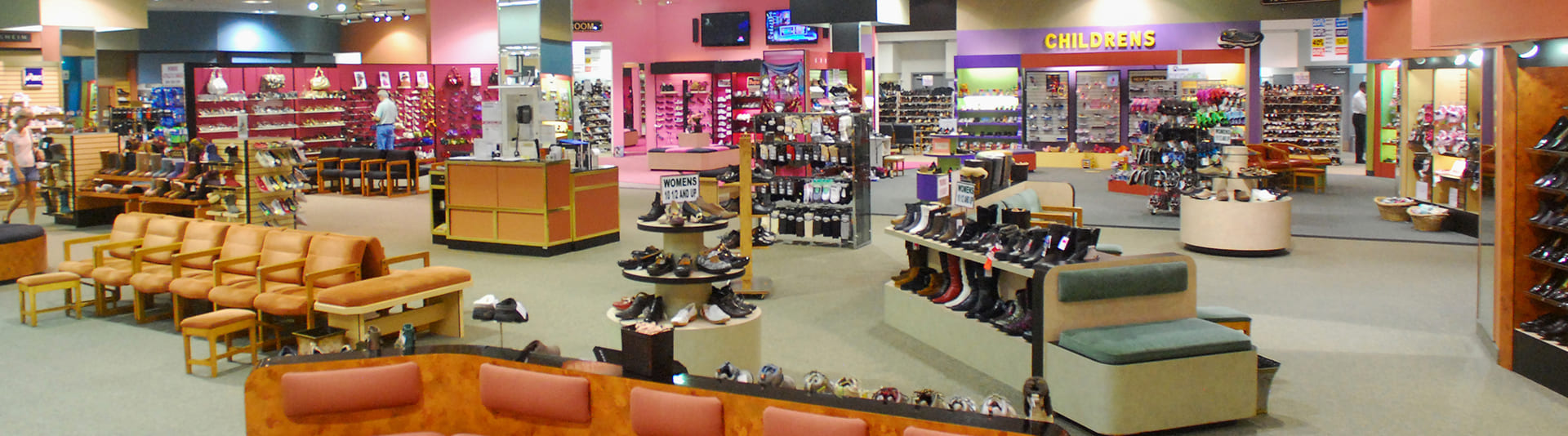 largest shoe retailers