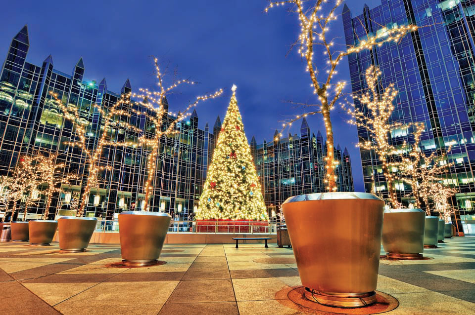 Christmas tree Holiday Plaza