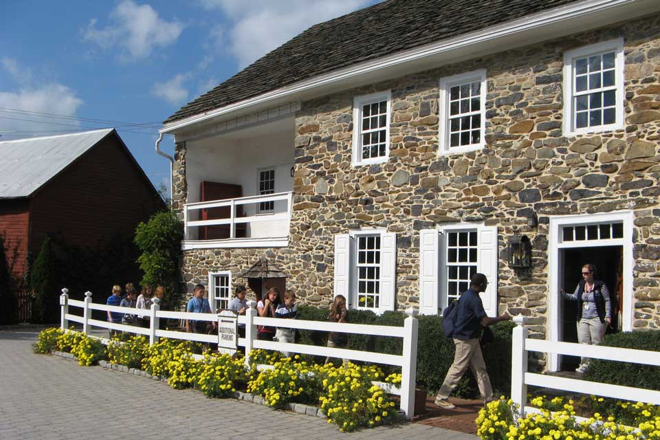 Dobbin House Tavern Building