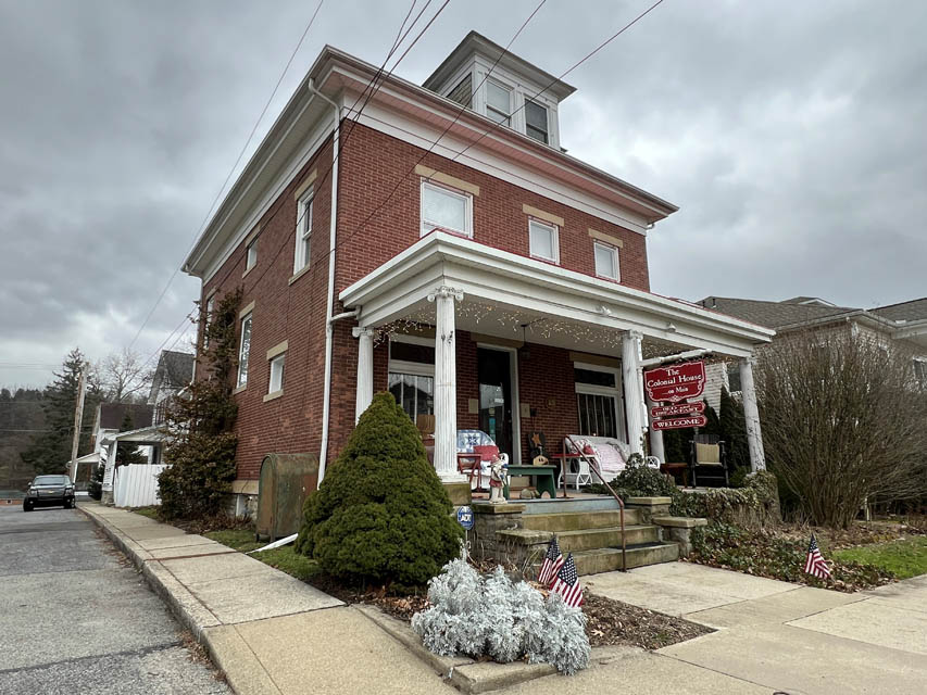 The Colonial House on Main