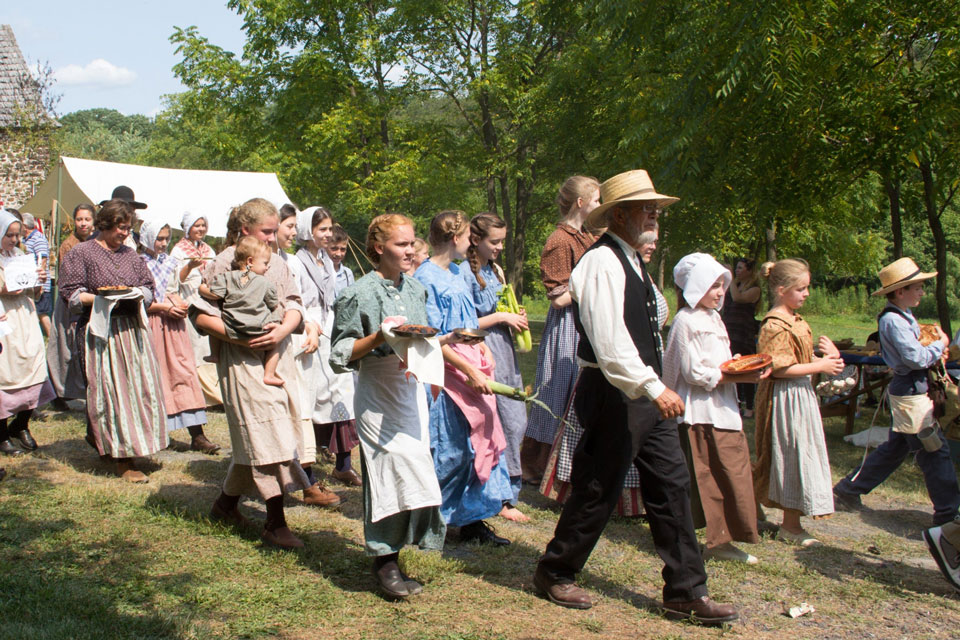 amish people possession