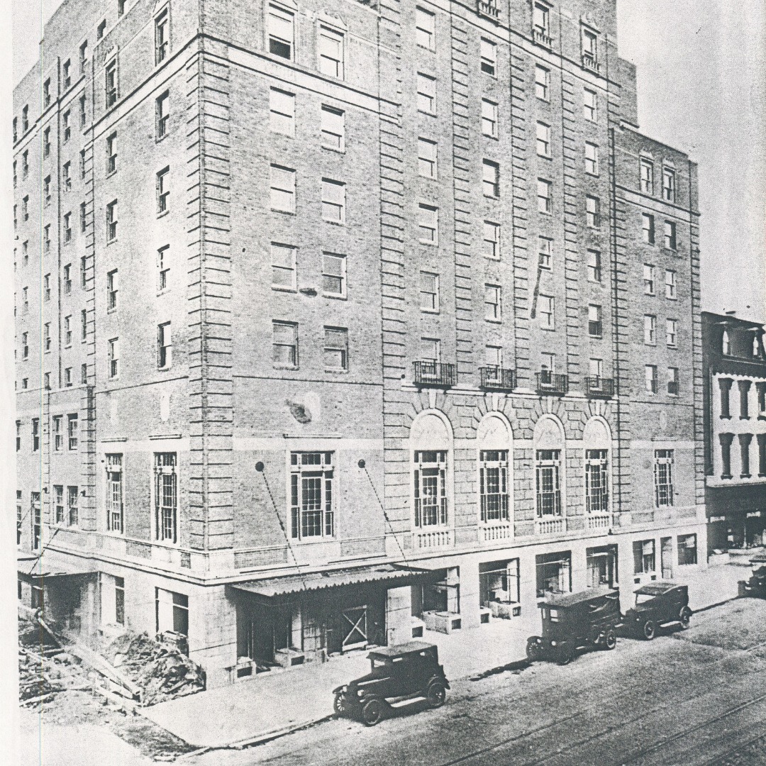 Grand Eastonian Hotel and Suites