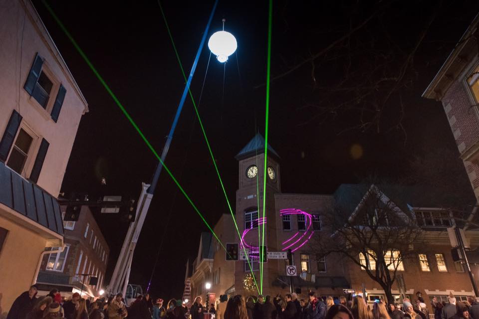 mushroom drop laser light show
