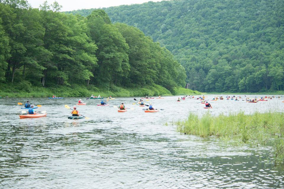 kayakers on Delaware river