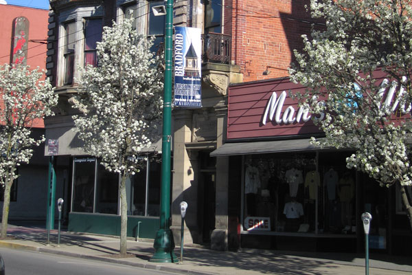 stores on main street