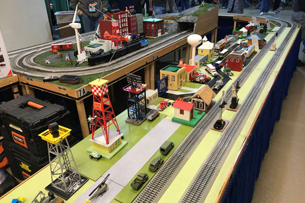 toy train show