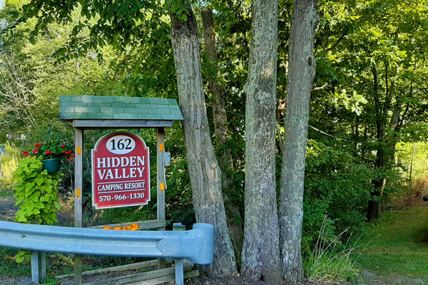 Hidden Valley Camping Resort Sign board