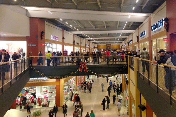 7 of the Best Shopping Outlets in Pennsylvania | visitPA
