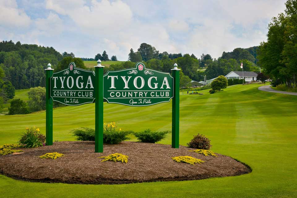 signage board for Tioga Country Club