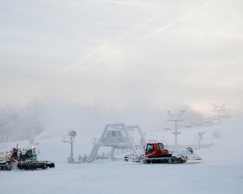 grooming ski area