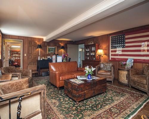 1740 House inside seating