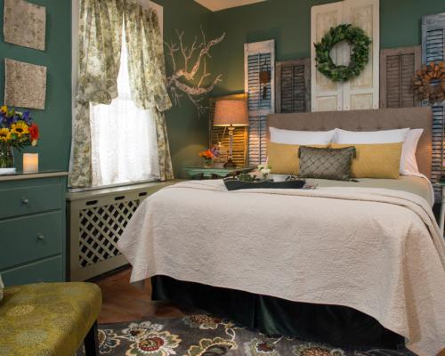 1825 Inn Bed and Breakfast guestroom sycamore