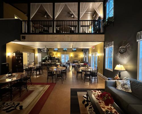 Brooks Estate and Deer Creek Winery interior