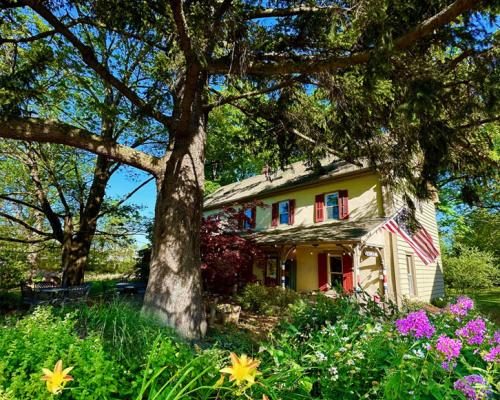 Galvanized American Inn & Gallery