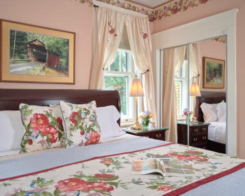 Mooreland Garden Inn garden room