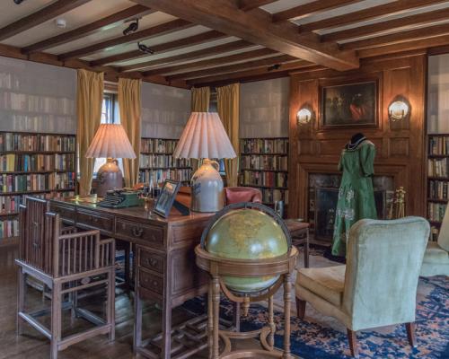 small library inside pearl s buck house