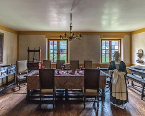 Pennsbury manor interior