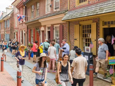 Elfreth’s Alley Day: A Neighborhood Fete 