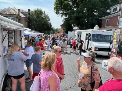 Discover Newport Food Truck Festval
