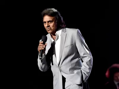 Johnny Mathis: The Voice of Romance Tour
