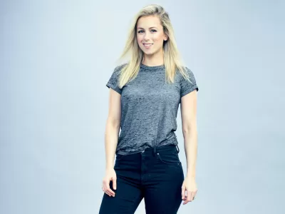 Iliza Shlesinger Live