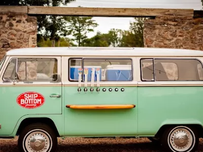 Dollar Dog Night at Linvilla's Ship Bottom Beer Garden